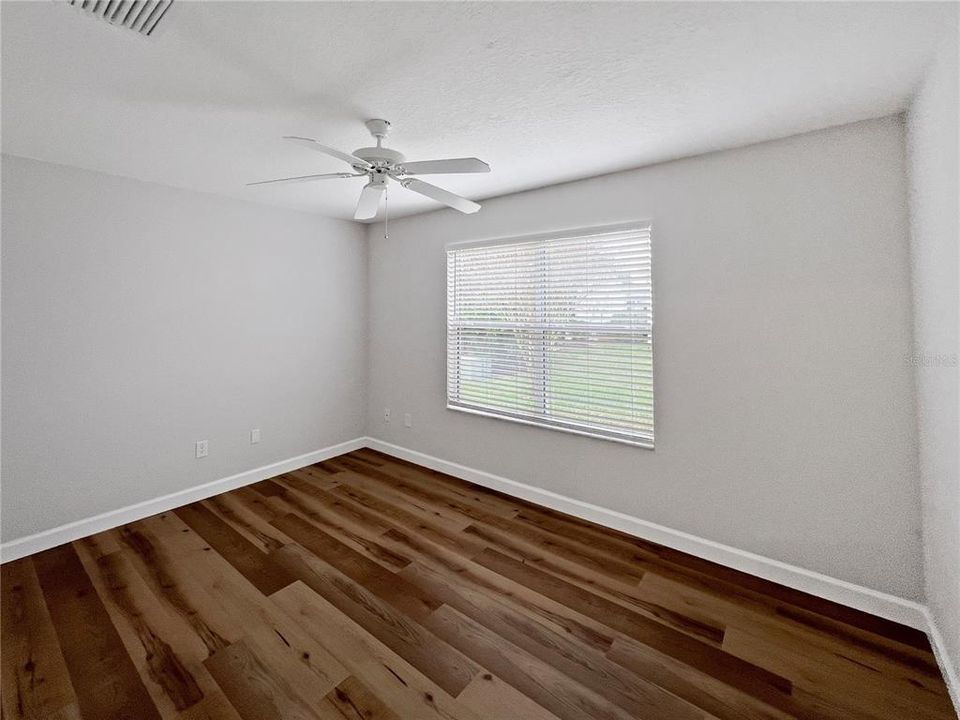 En Venta: $304,900 (3 camas, 2 baños, 1229 Pies cuadrados)