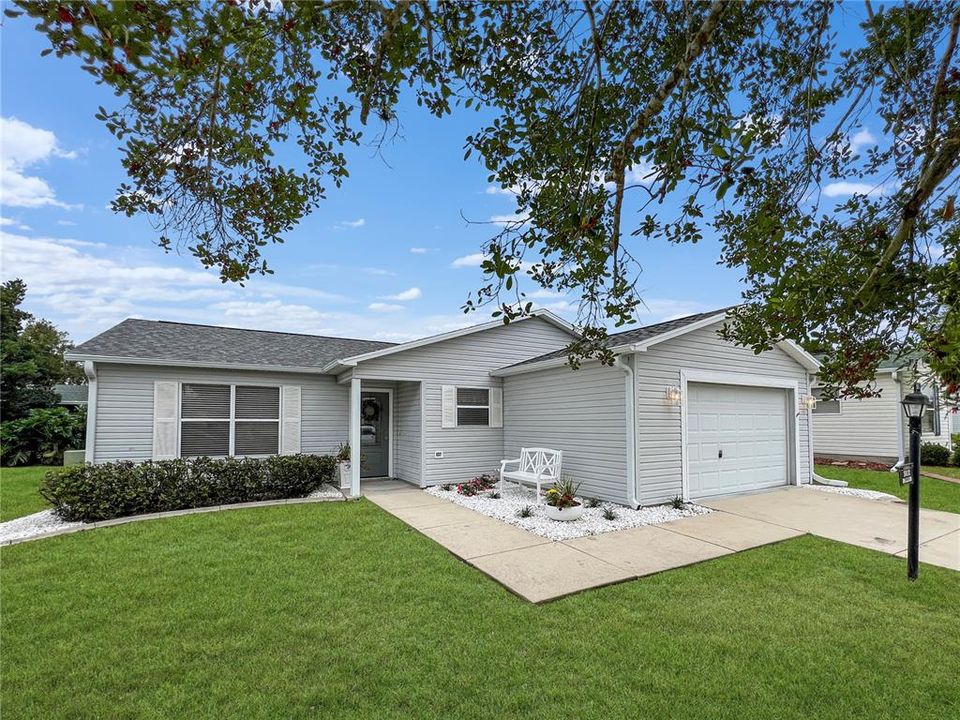 En Venta: $304,900 (3 camas, 2 baños, 1229 Pies cuadrados)