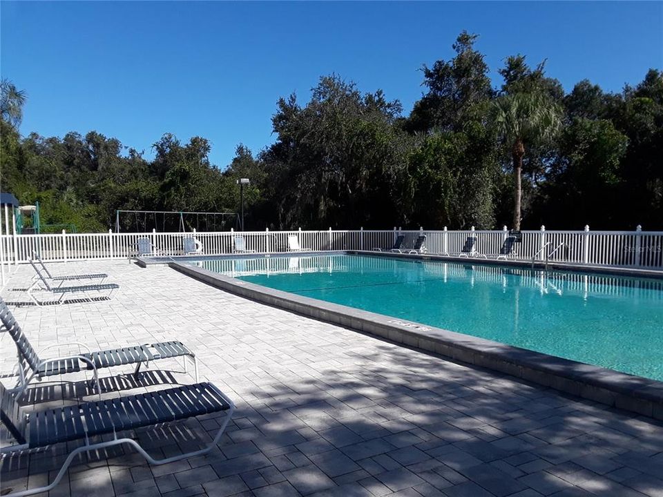 For Rent: $3,300 (3 beds, 2 baths, 2049 Square Feet)