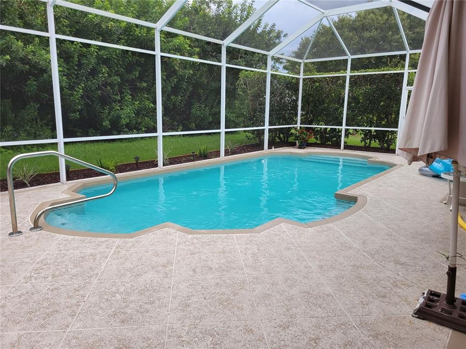 For Rent: $3,300 (3 beds, 2 baths, 2049 Square Feet)