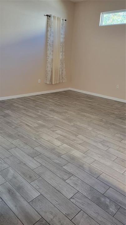 For Rent: $3,300 (3 beds, 2 baths, 2049 Square Feet)