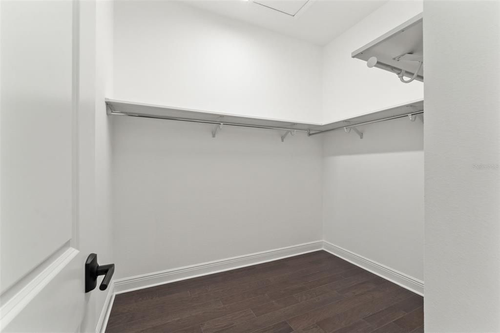 待售: $915,000 (3 贝兹, 2 浴室, 2412 平方英尺)