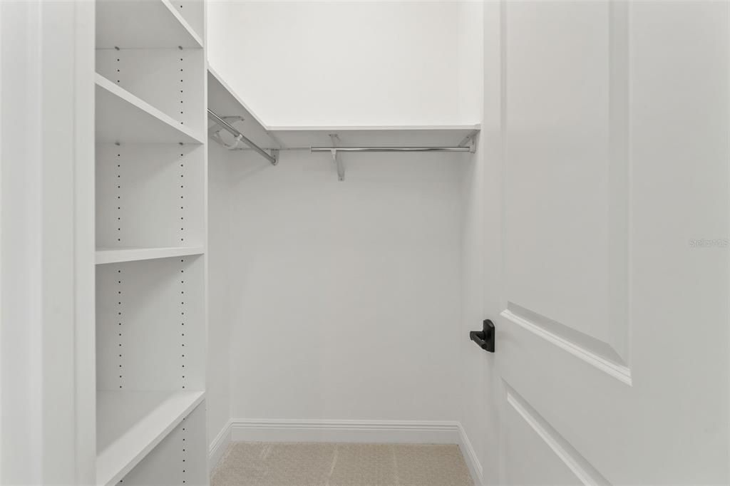 待售: $915,000 (3 贝兹, 2 浴室, 2412 平方英尺)