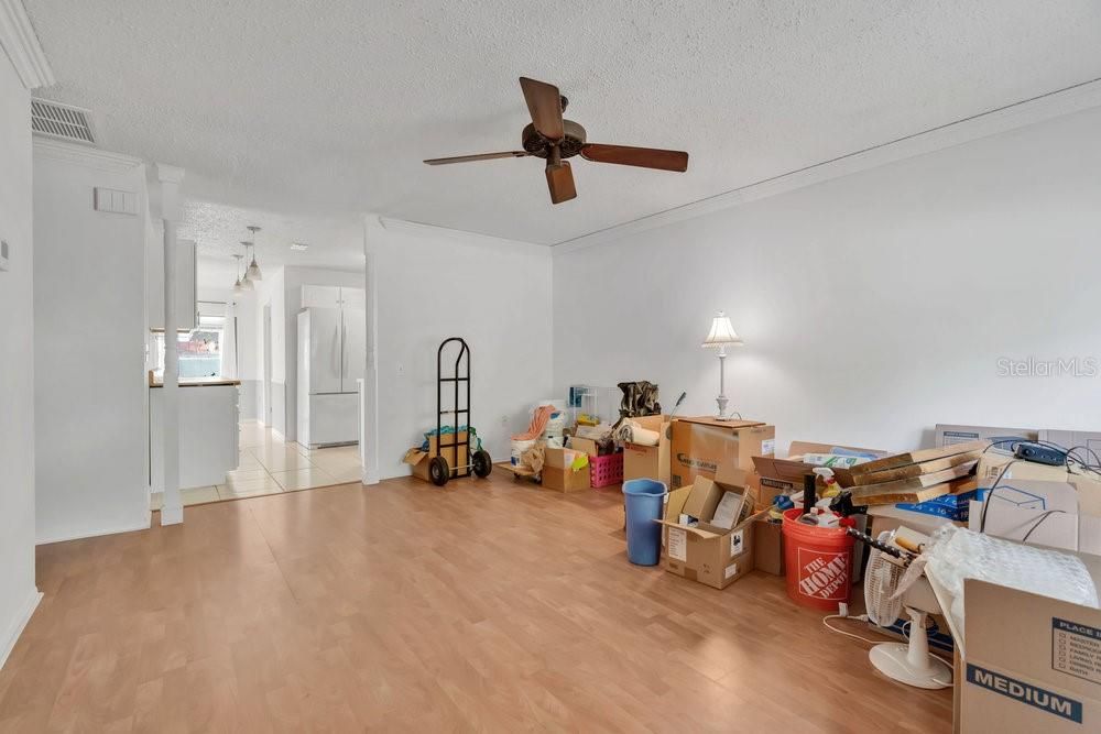 En Venta: $215,000 (2 camas, 1 baños, 1247 Pies cuadrados)