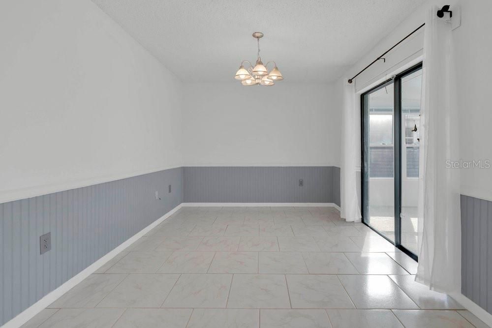 En Venta: $215,000 (2 camas, 1 baños, 1247 Pies cuadrados)