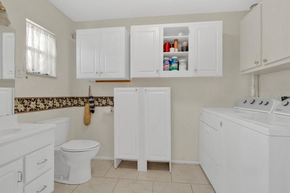 En Venta: $215,000 (2 camas, 1 baños, 1247 Pies cuadrados)