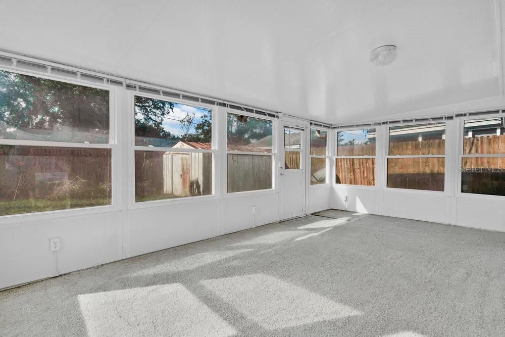 En Venta: $215,000 (2 camas, 1 baños, 1247 Pies cuadrados)