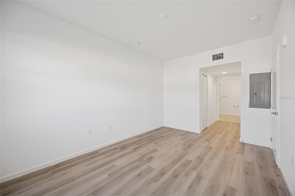 В аренду: $2,150 (3 спален, 2 ванн, 1142 Квадратных фут)