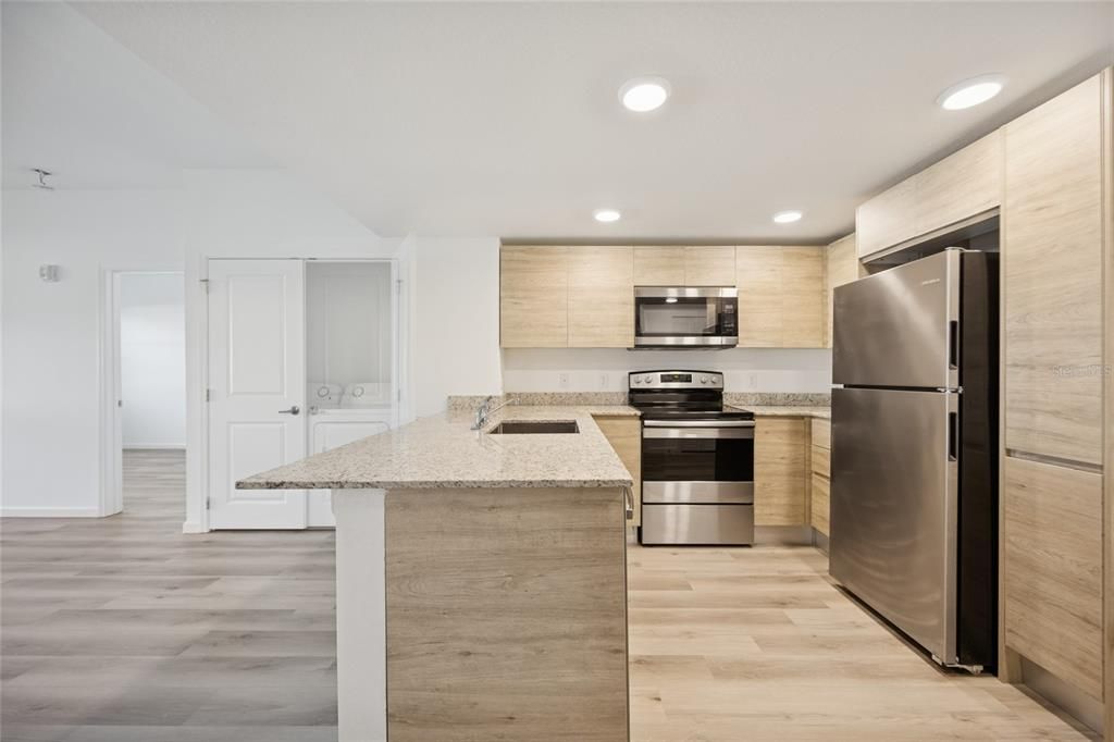 В аренду: $2,150 (3 спален, 2 ванн, 1142 Квадратных фут)