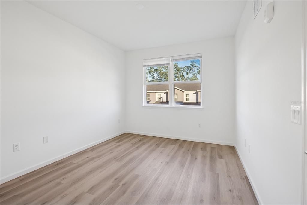 В аренду: $2,150 (3 спален, 2 ванн, 1142 Квадратных фут)