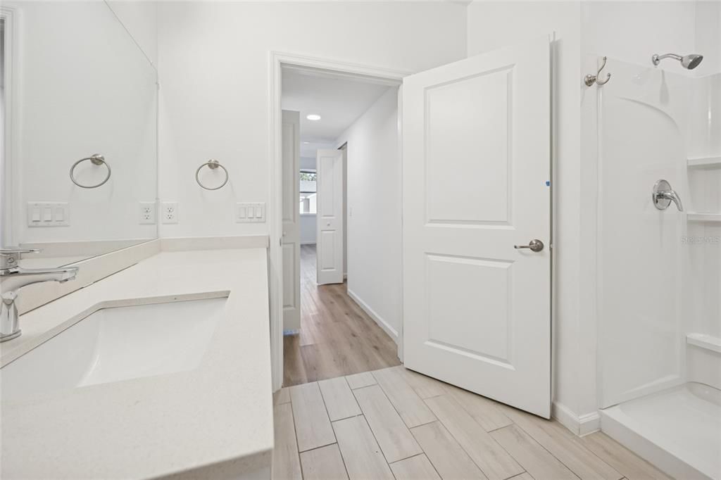 В аренду: $2,150 (3 спален, 2 ванн, 1142 Квадратных фут)