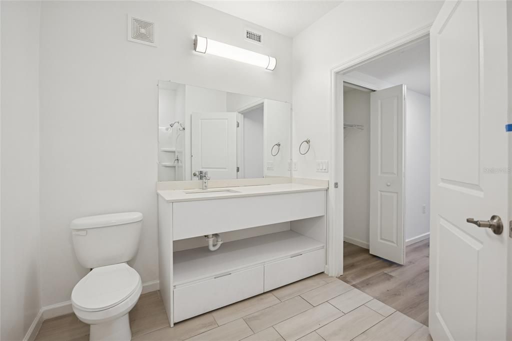 В аренду: $2,150 (3 спален, 2 ванн, 1142 Квадратных фут)