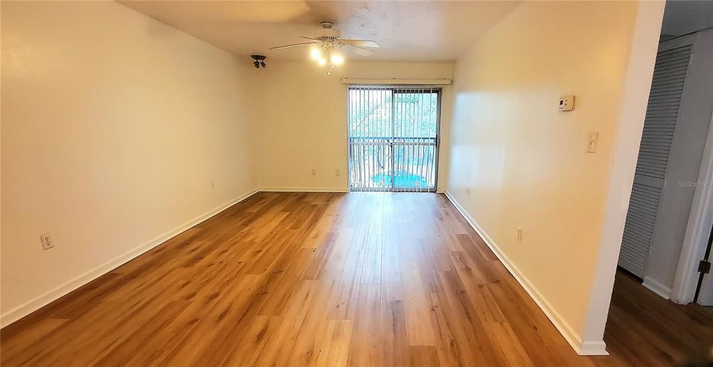 На продажу: $144,000 (2 спален, 1 ванн, 755 Квадратных фут)