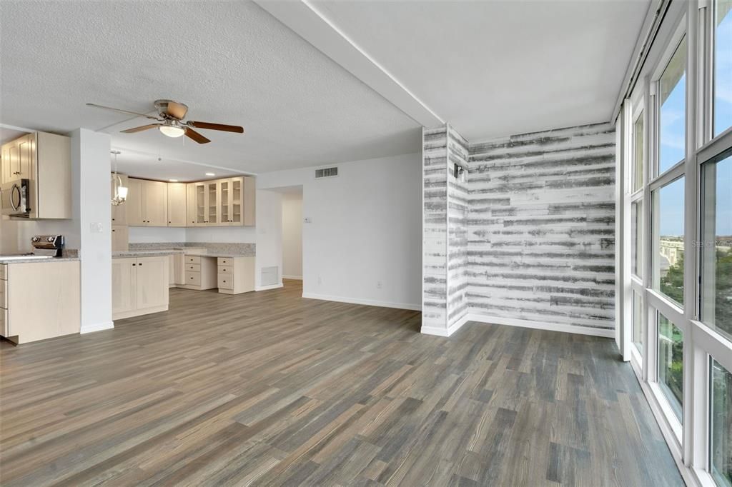 En Venta: $230,000 (2 camas, 2 baños, 1038 Pies cuadrados)