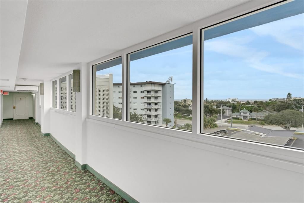 En Venta: $230,000 (2 camas, 2 baños, 1038 Pies cuadrados)