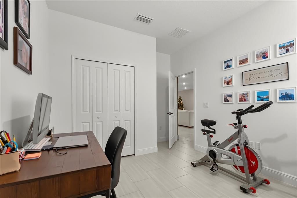 For Sale: $770,000 (4 beds, 4 baths, 2933 Square Feet)