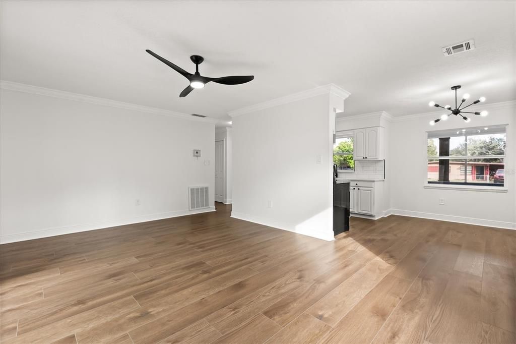 На продажу: $310,000 (3 спален, 2 ванн, 982 Квадратных фут)