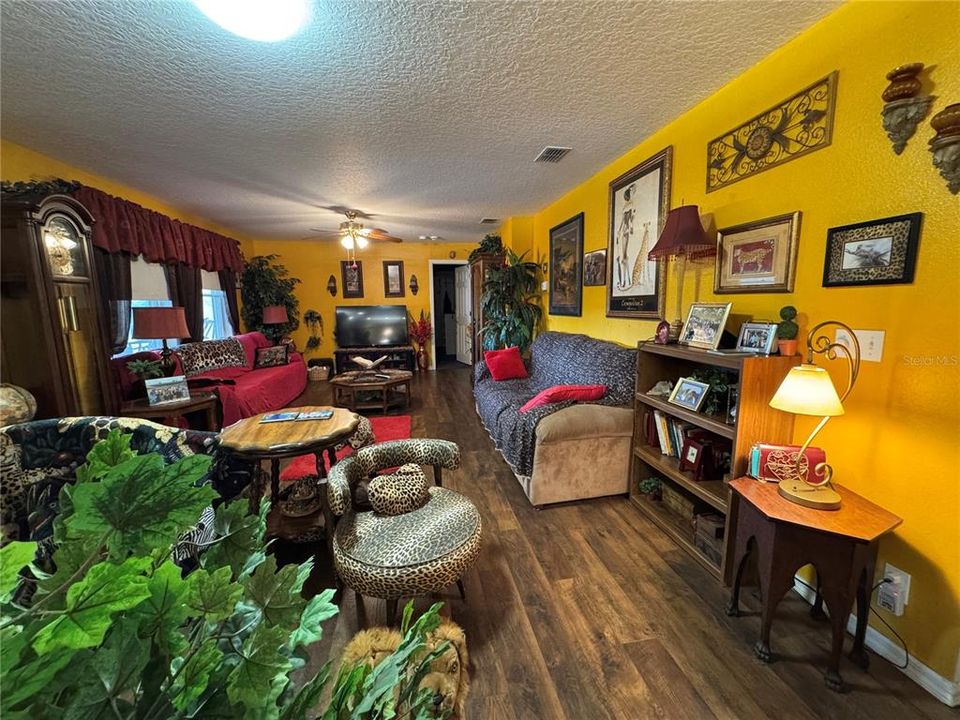 На продажу: $1,400,000 (3 спален, 5 ванн, 2376 Квадратных фут)