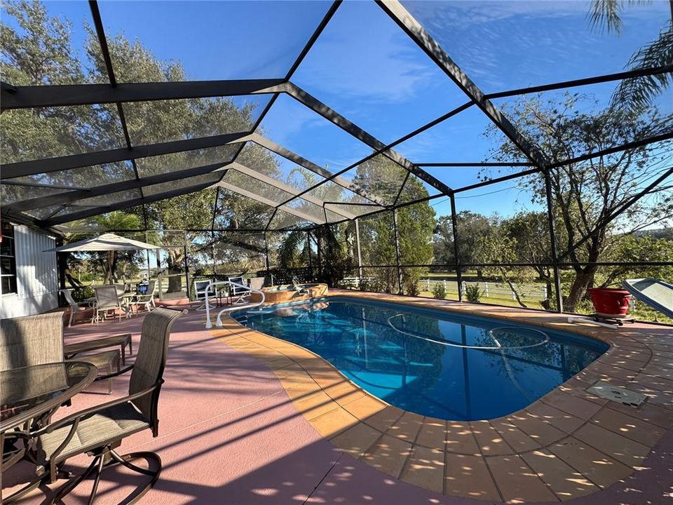 На продажу: $1,400,000 (3 спален, 5 ванн, 2376 Квадратных фут)