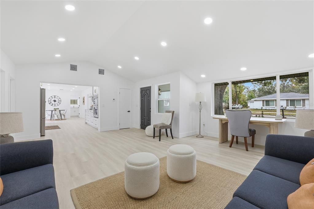 En Venta: $499,999 (3 camas, 2 baños, 1607 Pies cuadrados)