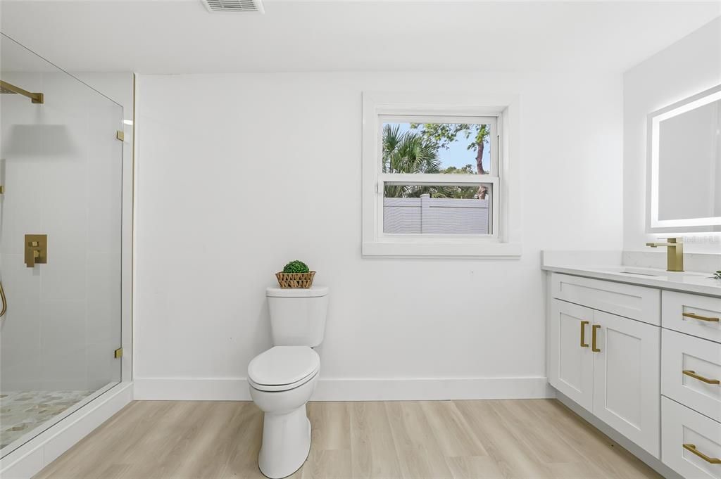 En Venta: $499,999 (3 camas, 2 baños, 1607 Pies cuadrados)