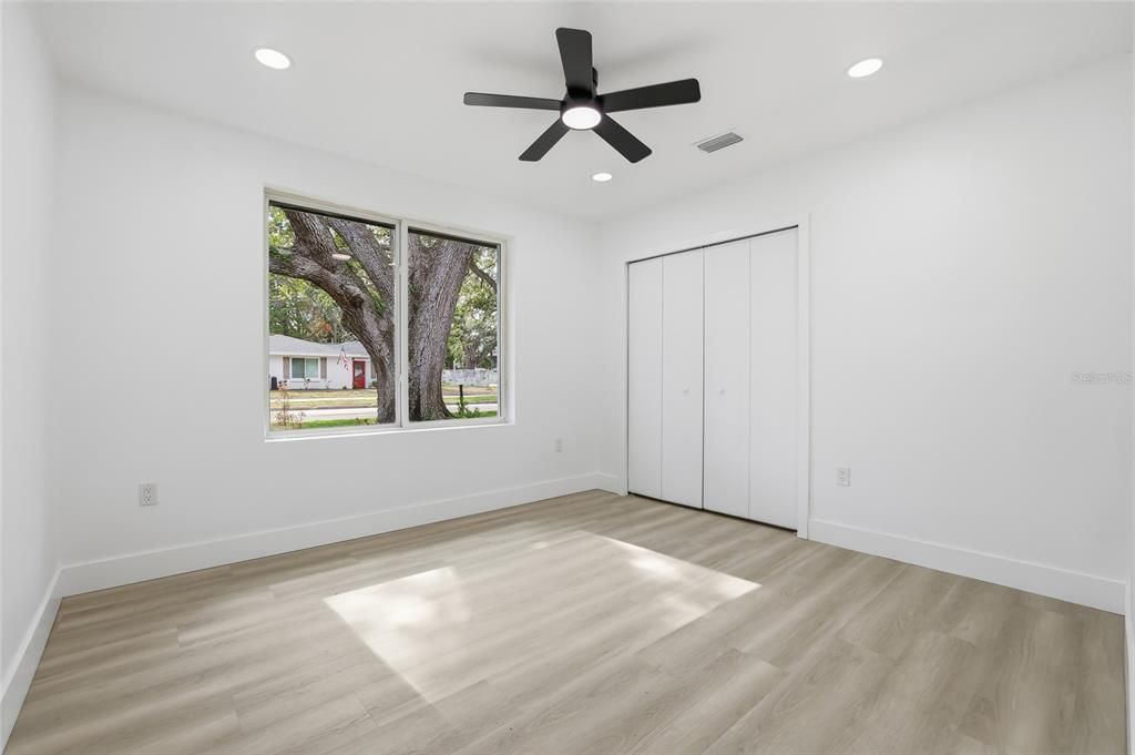 En Venta: $499,999 (3 camas, 2 baños, 1607 Pies cuadrados)