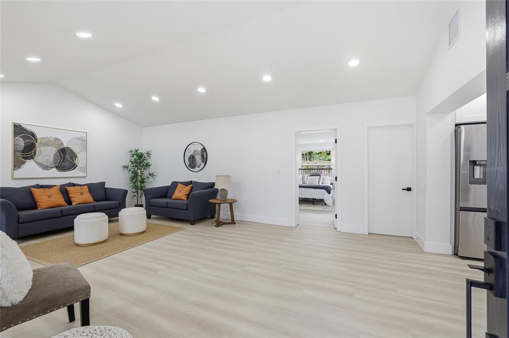 En Venta: $499,999 (3 camas, 2 baños, 1607 Pies cuadrados)