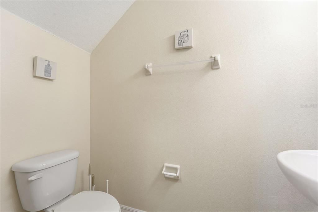 На продажу: $515,000 (3 спален, 2 ванн, 1960 Квадратных фут)