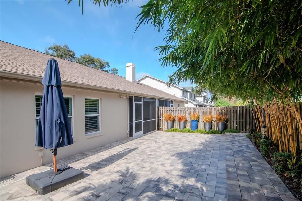 На продажу: $429,900 (3 спален, 2 ванн, 1650 Квадратных фут)