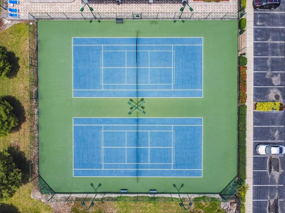 На продажу: $429,900 (3 спален, 2 ванн, 1650 Квадратных фут)