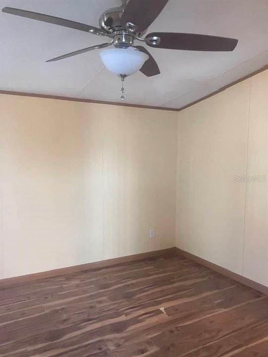 待售: $210,000 (3 贝兹, 2 浴室, 1440 平方英尺)