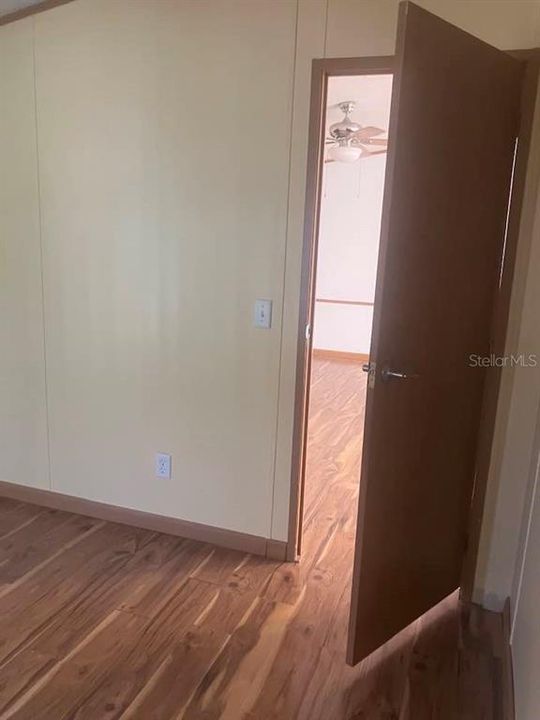 待售: $210,000 (3 贝兹, 2 浴室, 1440 平方英尺)