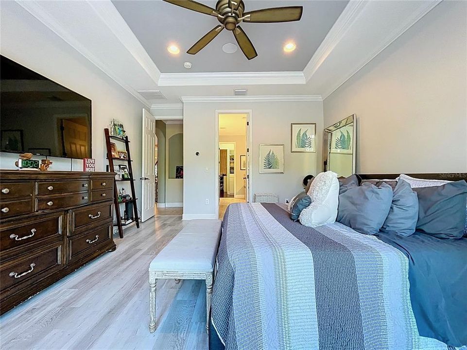 En Venta: $975,000 (4 camas, 3 baños, 3707 Pies cuadrados)