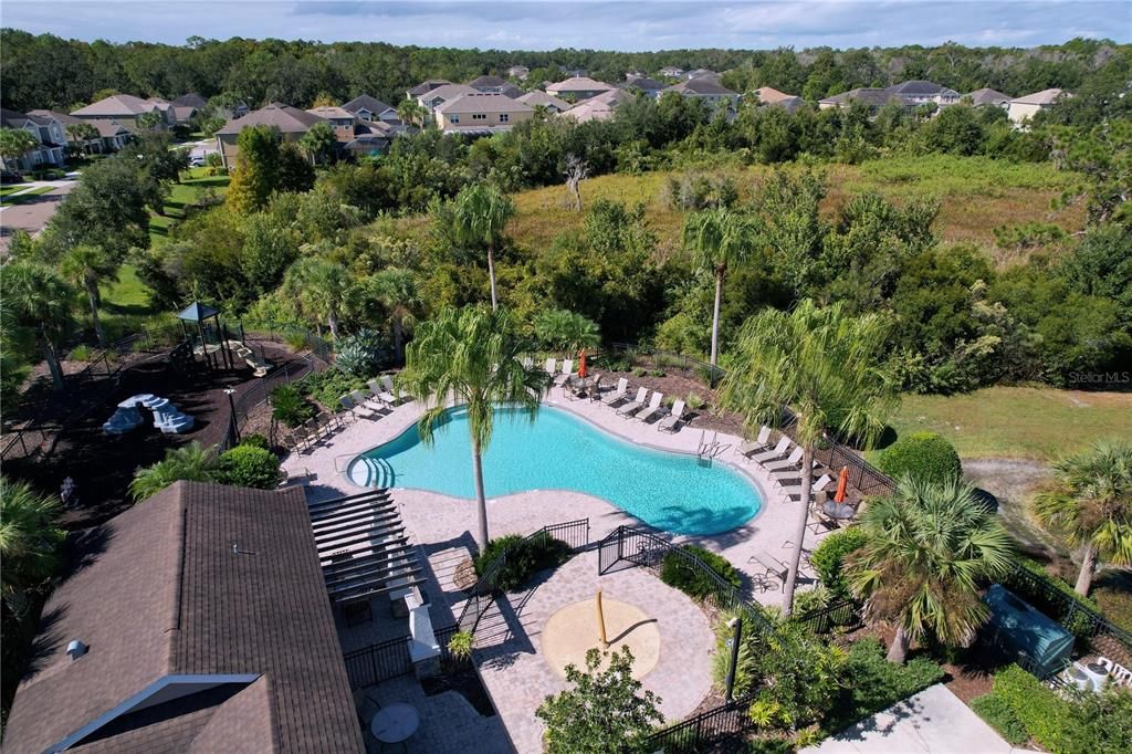 En Venta: $975,000 (4 camas, 3 baños, 3707 Pies cuadrados)