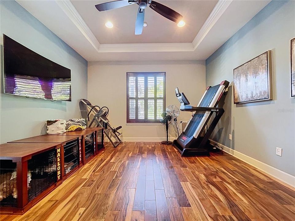 En Venta: $975,000 (4 camas, 3 baños, 3707 Pies cuadrados)