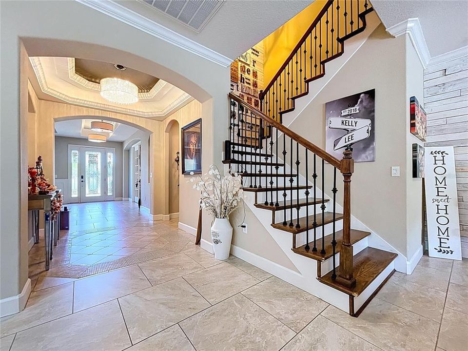 En Venta: $975,000 (4 camas, 3 baños, 3707 Pies cuadrados)