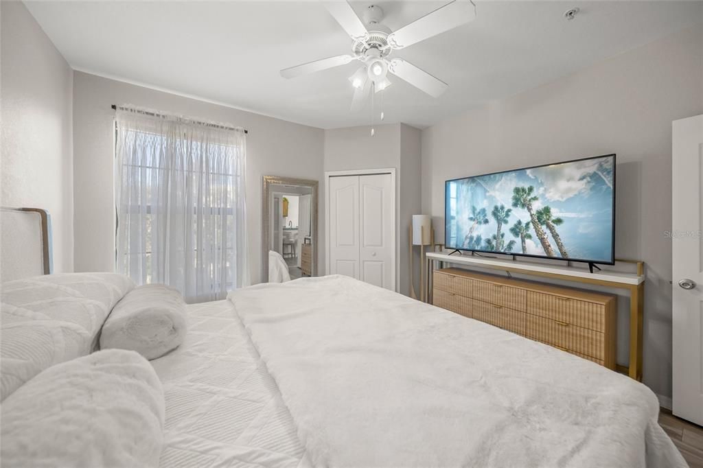 На продажу: $217,500 (1 спален, 1 ванн, 742 Квадратных фут)