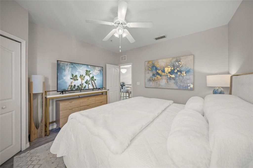 На продажу: $217,500 (1 спален, 1 ванн, 742 Квадратных фут)