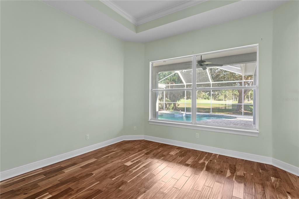 На продажу: $1,150,000 (5 спален, 4 ванн, 3392 Квадратных фут)