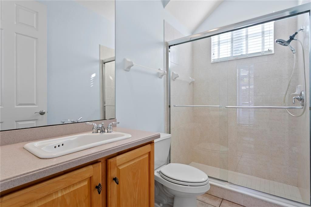 На продажу: $1,150,000 (5 спален, 4 ванн, 3392 Квадратных фут)