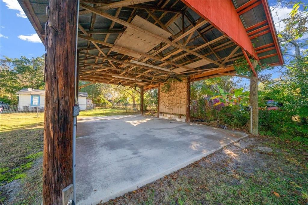 For Sale: $210,000 (3 beds, 2 baths, 1130 Square Feet)