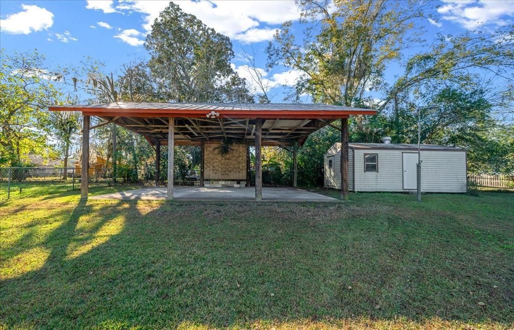 For Sale: $210,000 (3 beds, 2 baths, 1130 Square Feet)