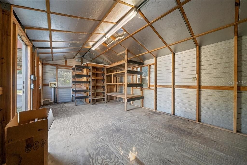 For Sale: $210,000 (3 beds, 2 baths, 1130 Square Feet)