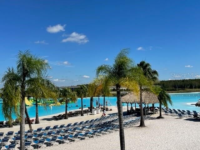 出租: $2,250 (3 贝兹, 2 浴室, 1758 平方英尺)