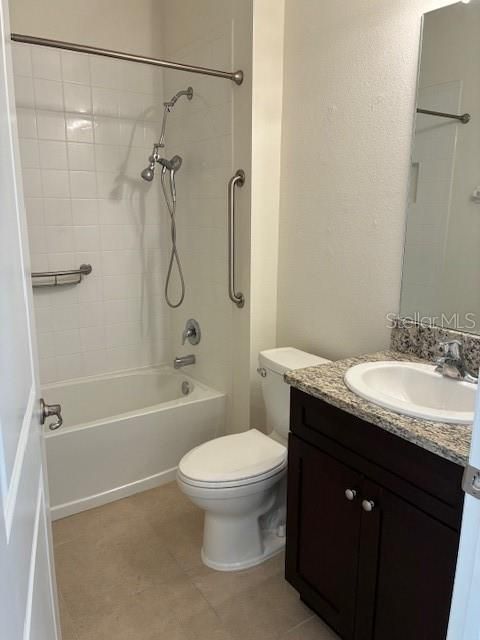 待售: $299,900 (3 贝兹, 2 浴室, 1641 平方英尺)