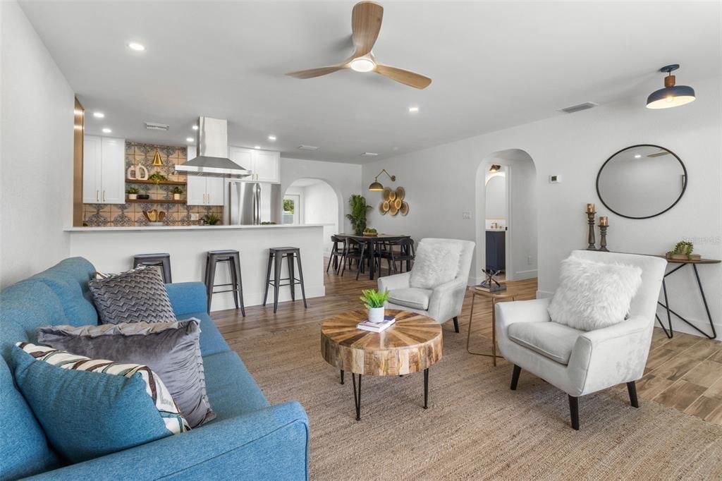 待售: $475,000 (4 贝兹, 2 浴室, 1602 平方英尺)