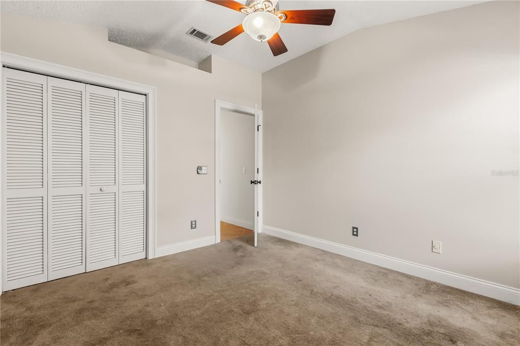 На продажу: $360,000 (3 спален, 2 ванн, 1454 Квадратных фут)