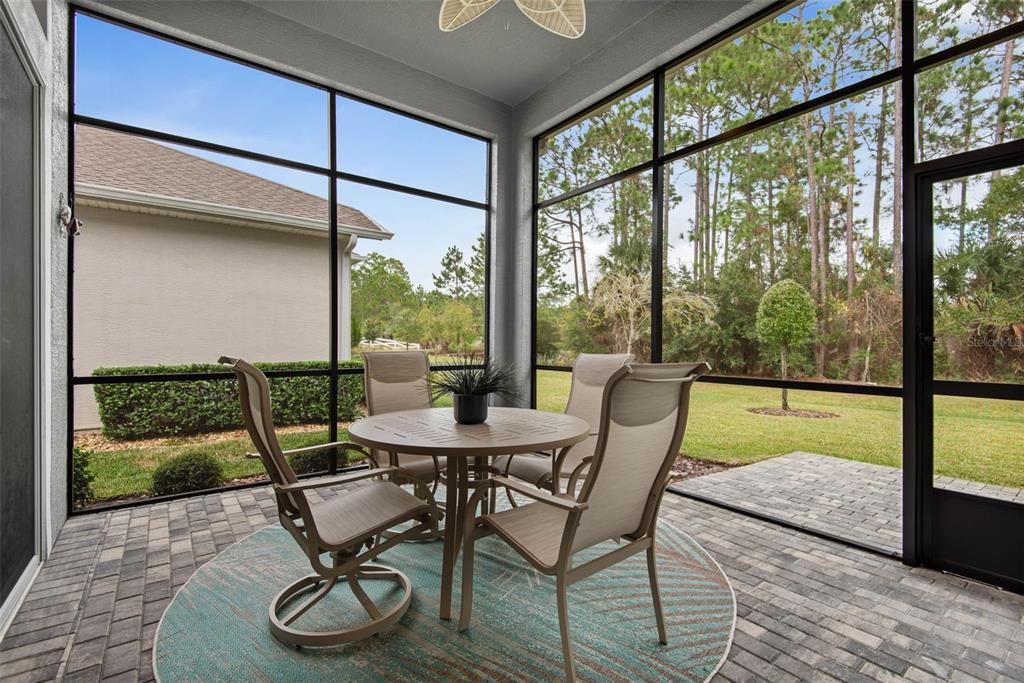 待售: $550,000 (3 贝兹, 2 浴室, 1991 平方英尺)