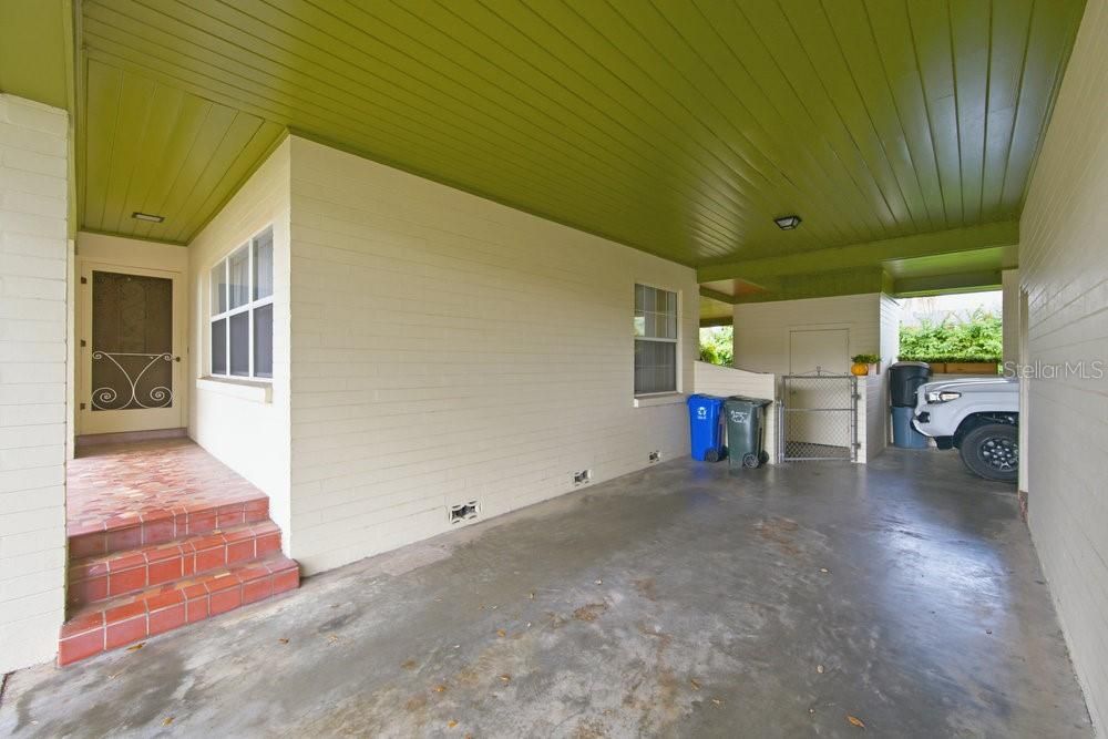 En Venta: $235,000 (2 camas, 2 baños, 1403 Pies cuadrados)