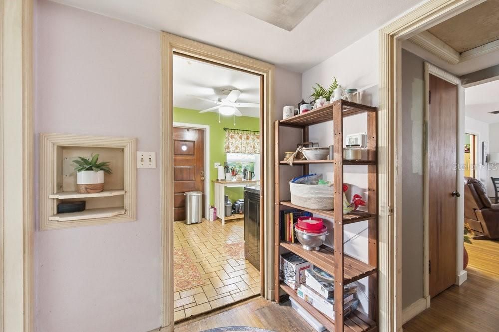 En Venta: $235,000 (2 camas, 2 baños, 1403 Pies cuadrados)